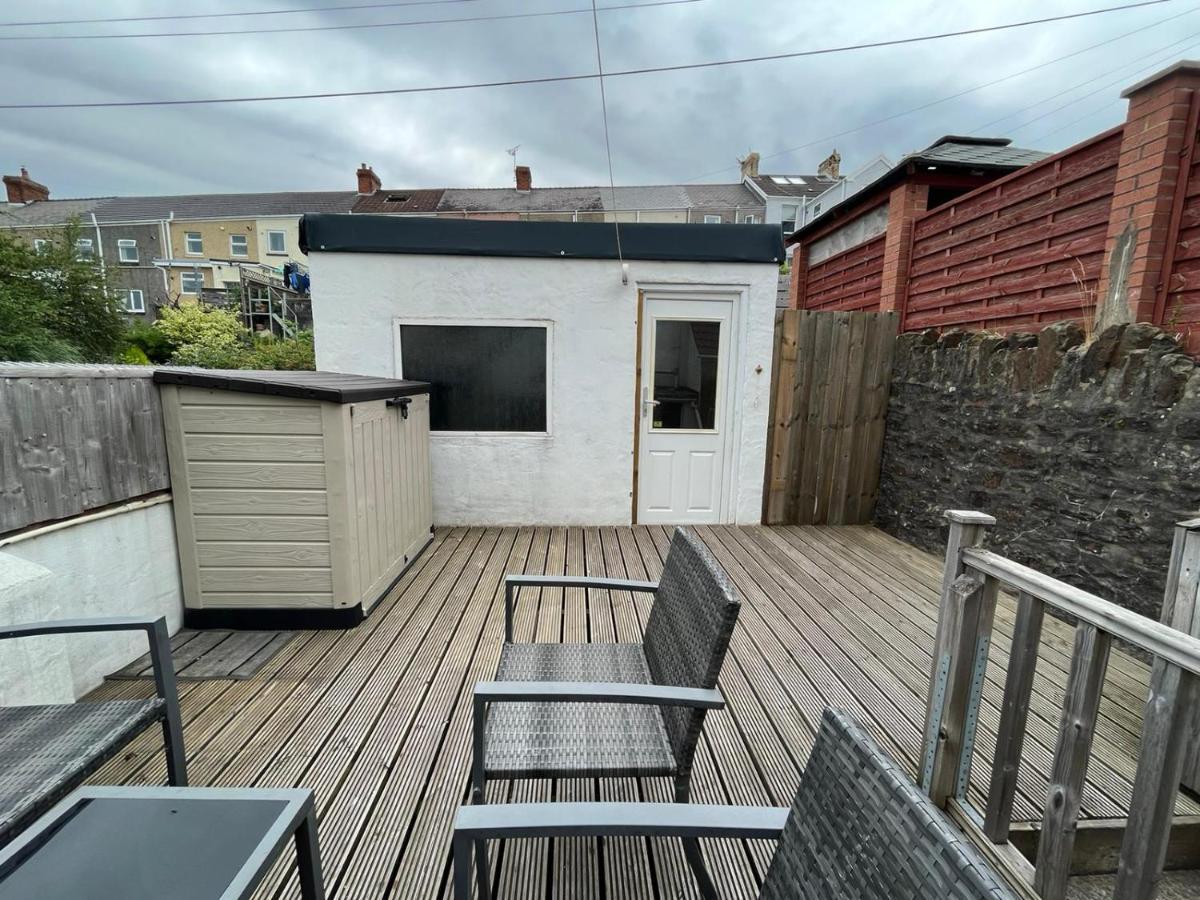 Access To Private Gym Room, 3 Bedrooms, Close To The City 스완지 외부 사진