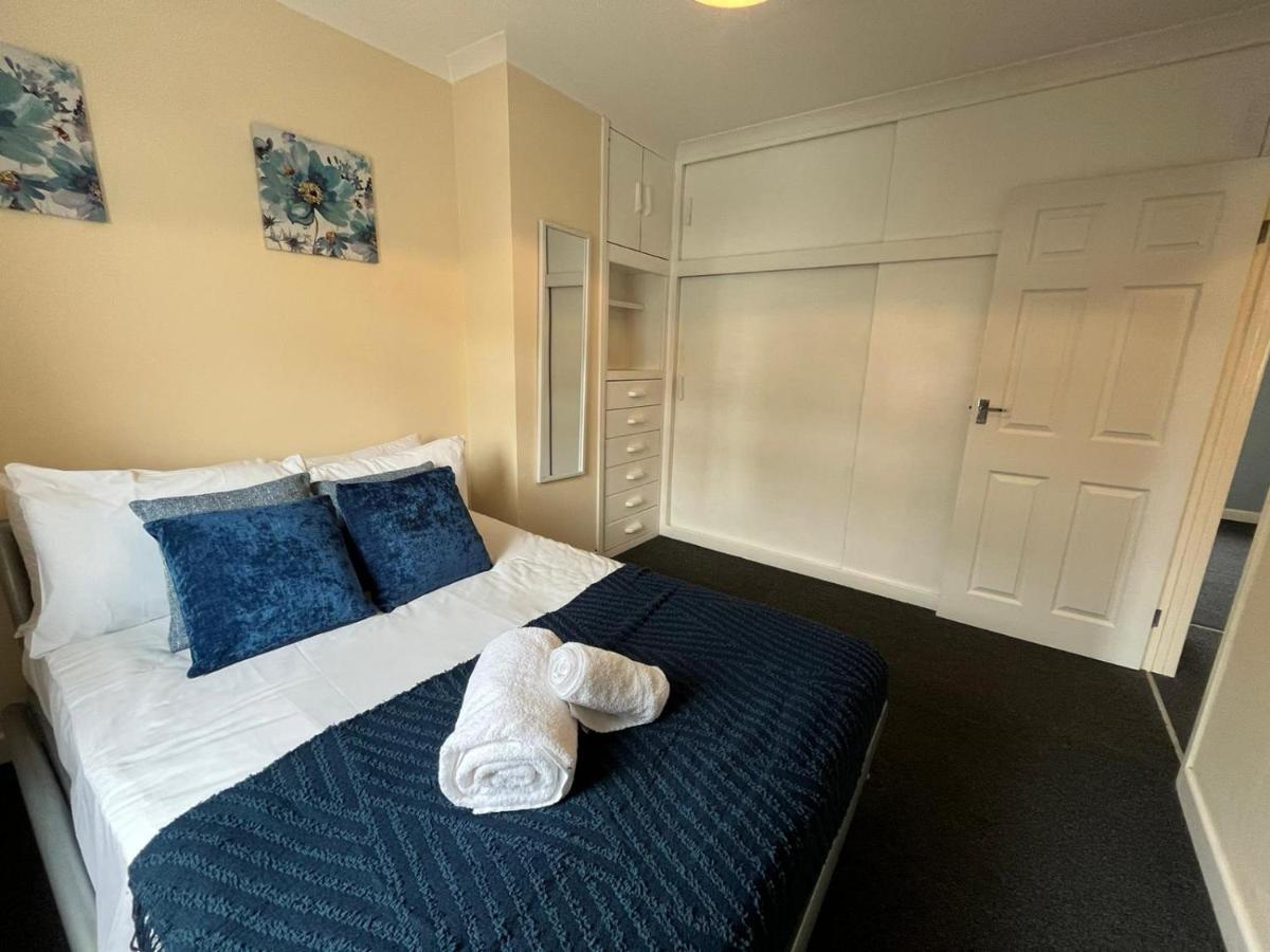 Access To Private Gym Room, 3 Bedrooms, Close To The City 스완지 외부 사진
